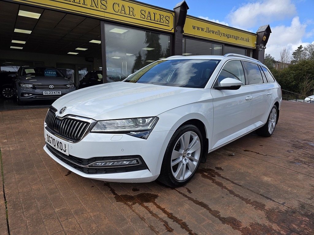 Skoda Superb Tdi Se L DG70KOJ White #3