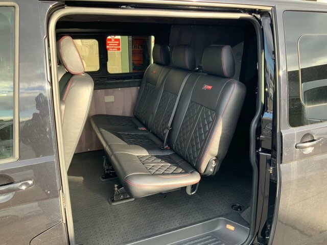 Volkswagen Transporter 2.0 Tdi T30 Bluemotion IGZ8040 Black #4