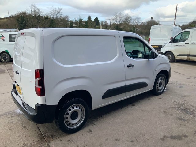 Peugeot Partner 1.5 Bluehdi 1000 Professional CP73MDJ White #3