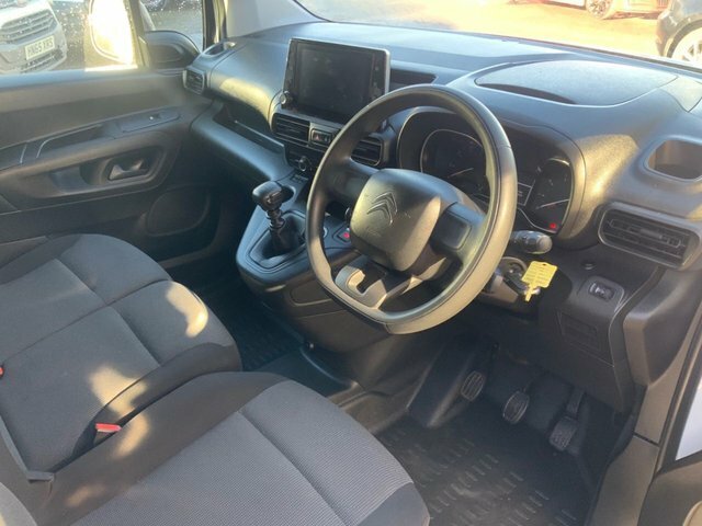 Citroen Berlingo 1.5 Bluehdi 1000 Enterprise LA72YZD White #5