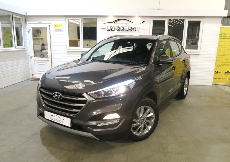 Hyundai Tucson Crdi Se Nav Blue SB17PZS Grey #3