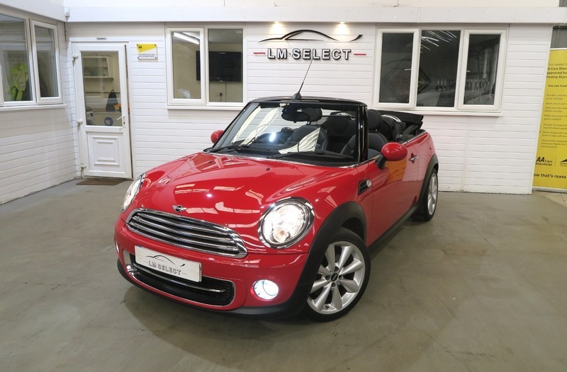 Mini Hatch 122 Red #4