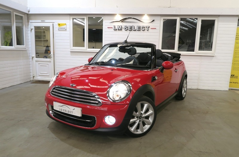Mini Hatch 122 Red #3
