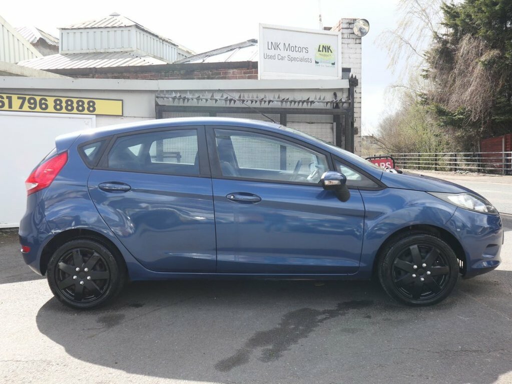 Ford Fiesta 1.3L Edge Blue #2