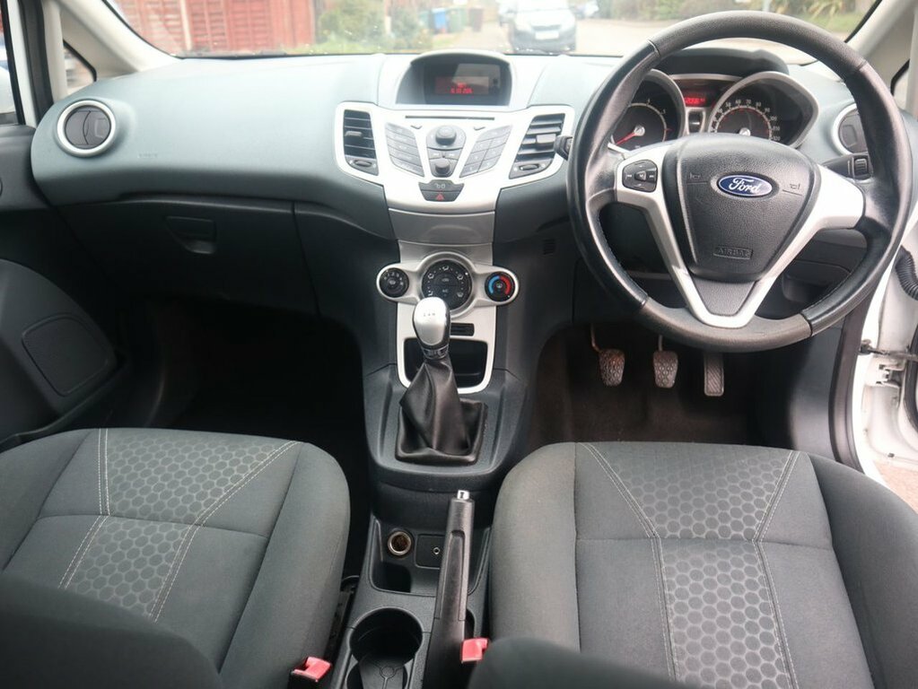 Ford Fiesta 1L Zetec White #2