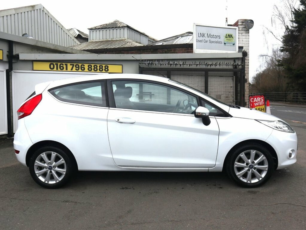 Ford Fiesta 1L Zetec White #3