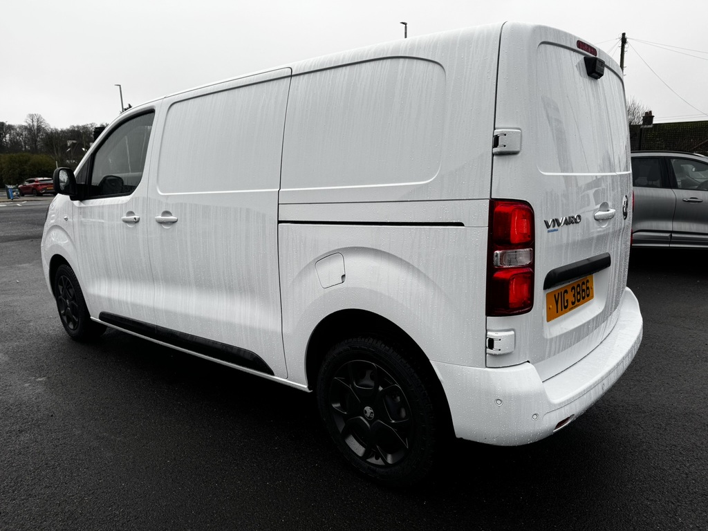Vauxhall Vivaro Pro M YIG3866 #3