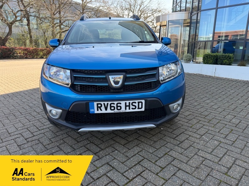 Dacia Sandero 0.9 Tce Laureate Hatchback Blue #2