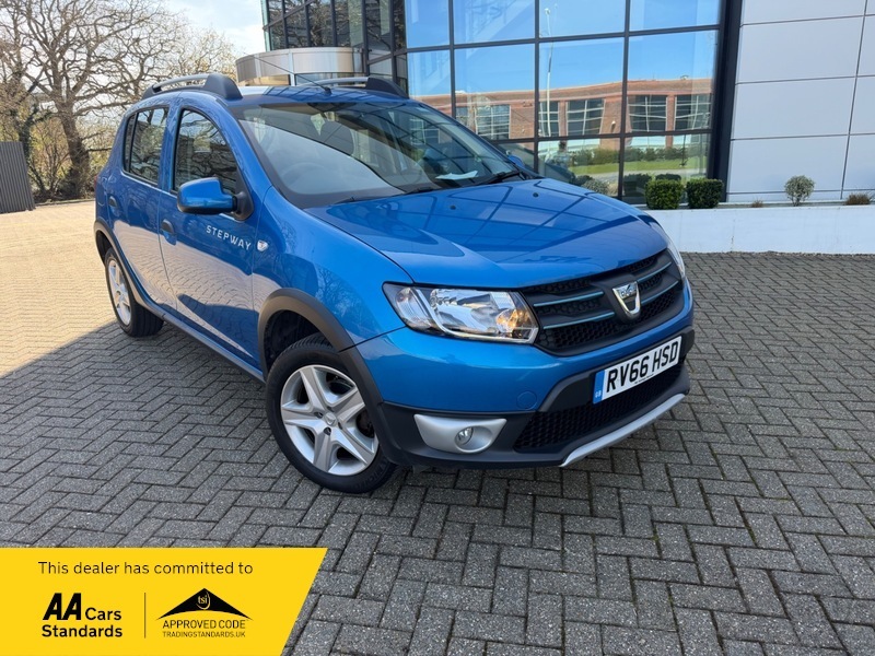 Dacia Sandero 0.9 Tce Laureate Hatchback Blue