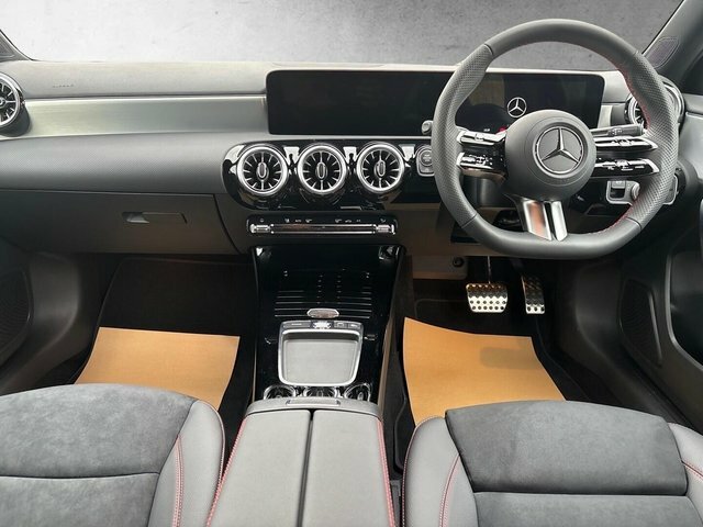 Mercedes-Benz A Class 1.3 A200h Mhev Amg Line Grey #2
