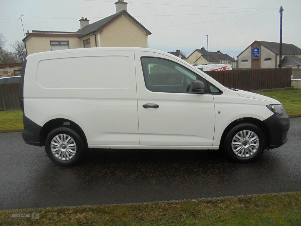 Volkswagen Caddy 2.0 Tdi 102Ps Commerce Van Business Tech Pack GD74PVN White #2