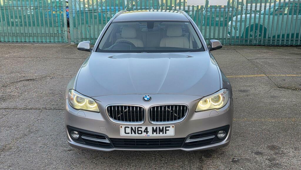 BMW 5 Series Estate CN64MMF Silver #3