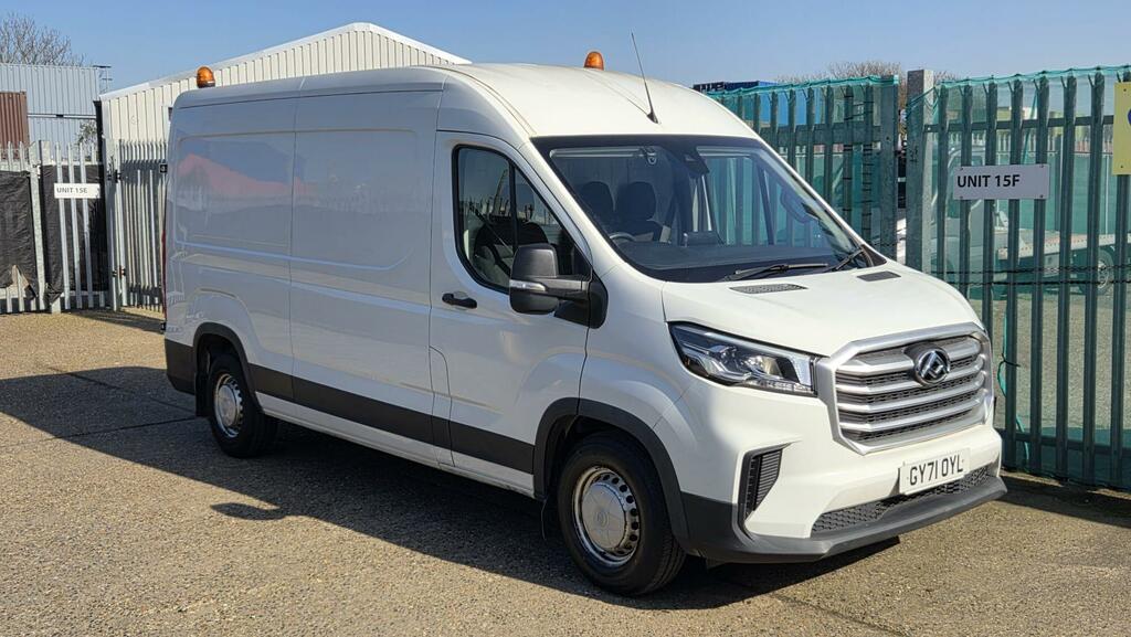 Maxus Deliver 9 Mpv GY71OYL White #2