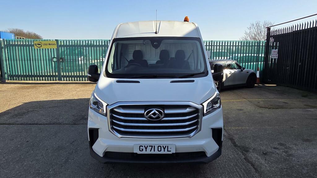 Maxus Deliver 9 Mpv GY71OYL White #3