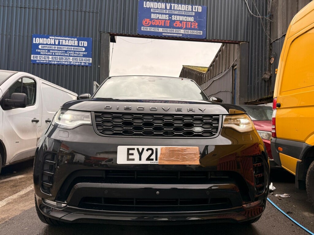 Land Rover Discovery 3.0 D300 Mhev R-dynamic Se Black