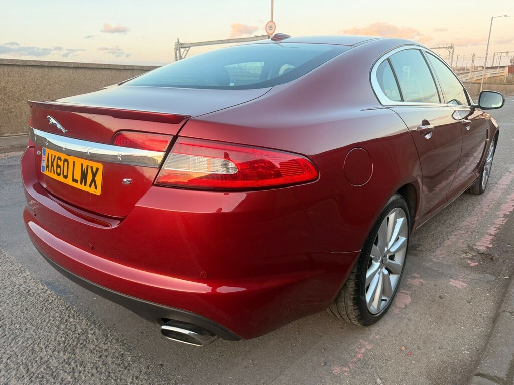 Jaguar XF 3.0 D S V6 Luxury AK60LWX Red #4