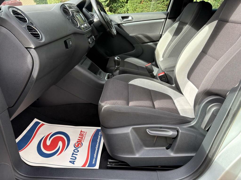 Volkswagen Tiguan 2.0 Tdi Bluemotion Tech R-line 4Wd Euro 5 S S Silver #4