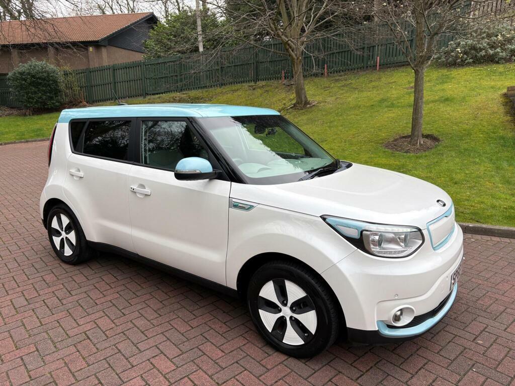 Kia Soul 30Kwh Ev White