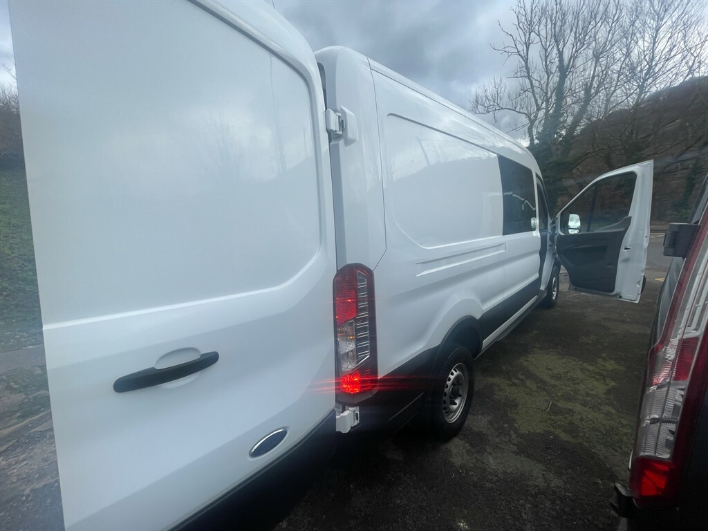 Ford Transit Custom 350 Leader Ecoblue 6 Seater Crew-cab MT22EPL White #6