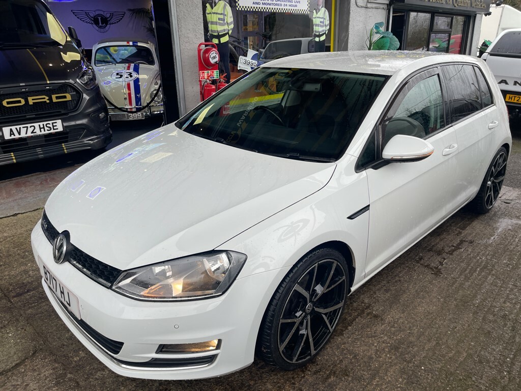 Volkswagen Golf Gt Tdi Bluemotion Technology  White #2