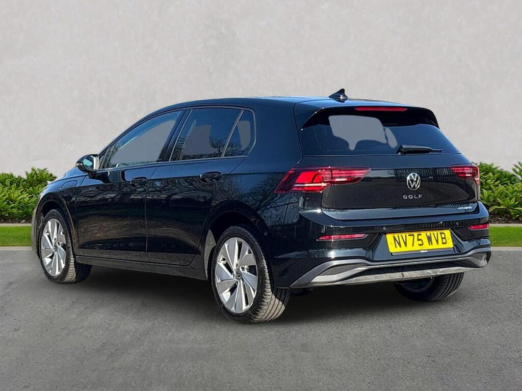 Volkswagen Golf 1.5 Tsi 204 Match Ehybrid Dsg Black