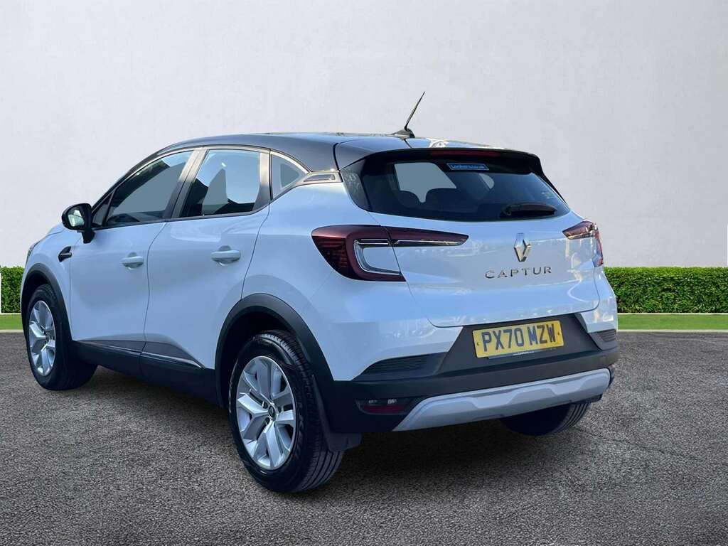 Renault Captur 1.0 Tce 100 Play PX70MZW White #2