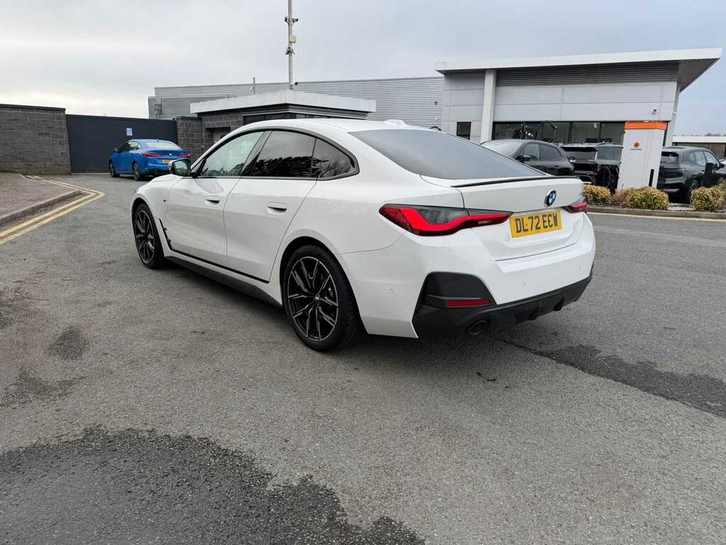 BMW 4 Series 420I M Sport Step DL72ECW White #3