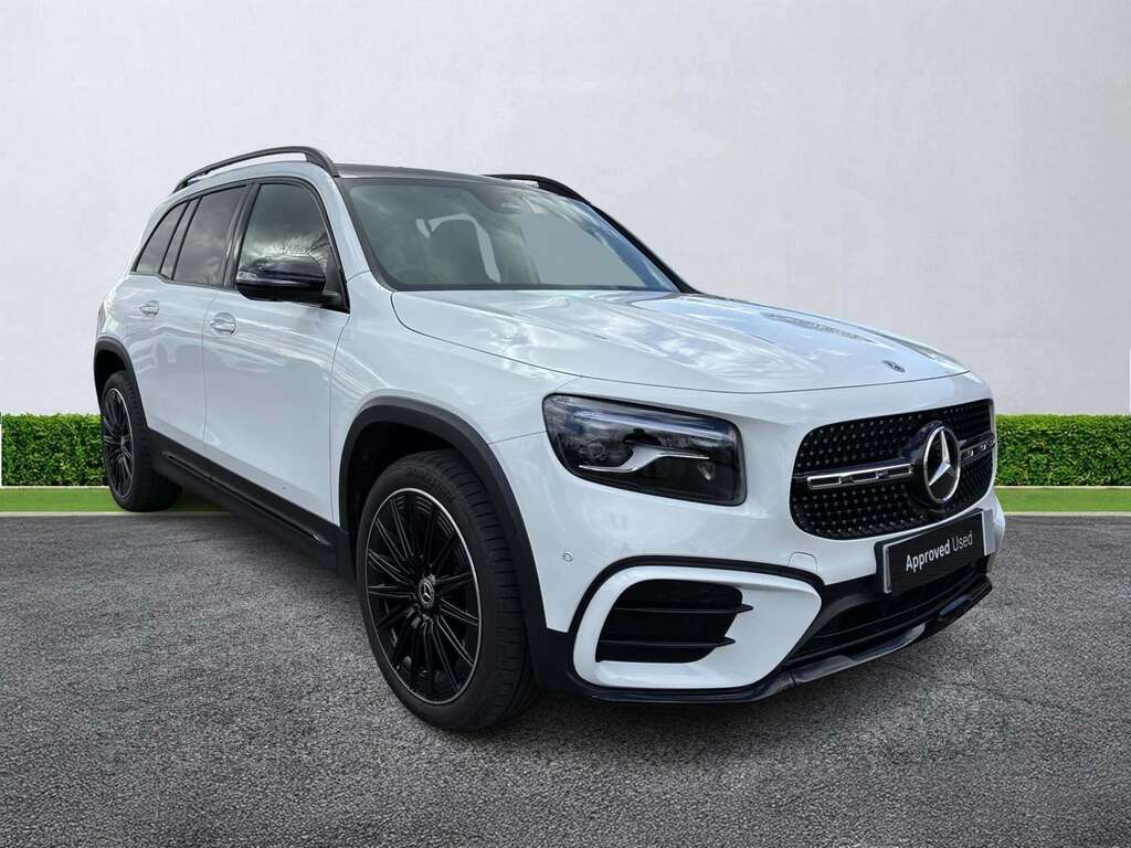 Mercedes-Benz GLB Class Glb 200 Amg Line Premium Plus 7G-tronic White