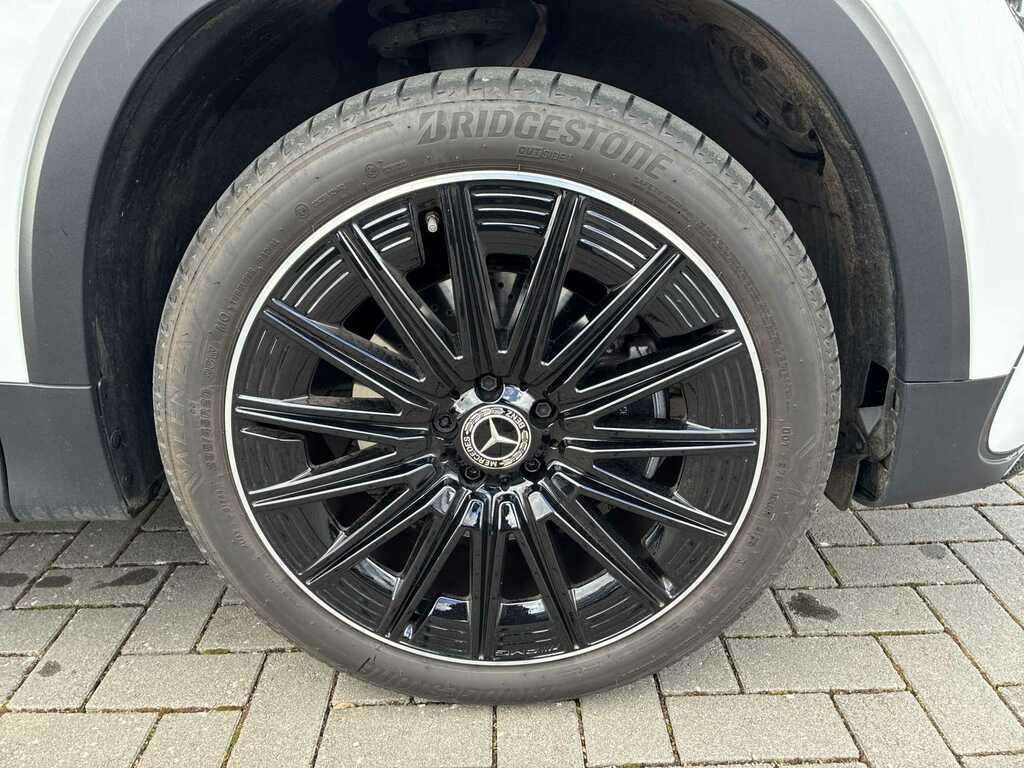 Mercedes-Benz GLB Class Glb 200 Amg Line Premium Plus 7G-tronic White #6