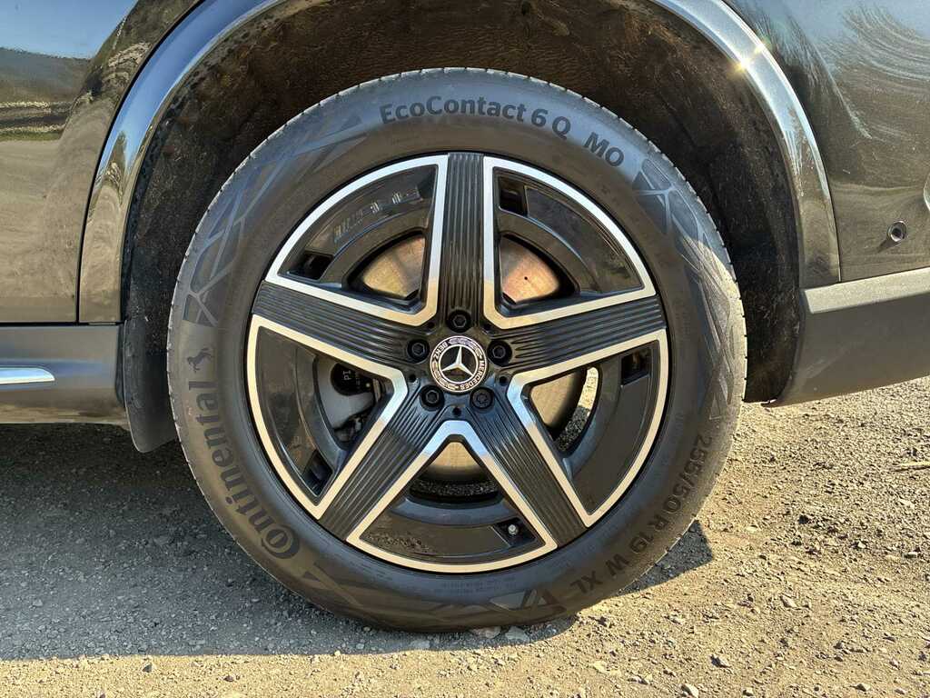 Mercedes-Benz GLC Class Glc 300E 4Matic Amg Line 9G-tronic KP75OEM Black #6
