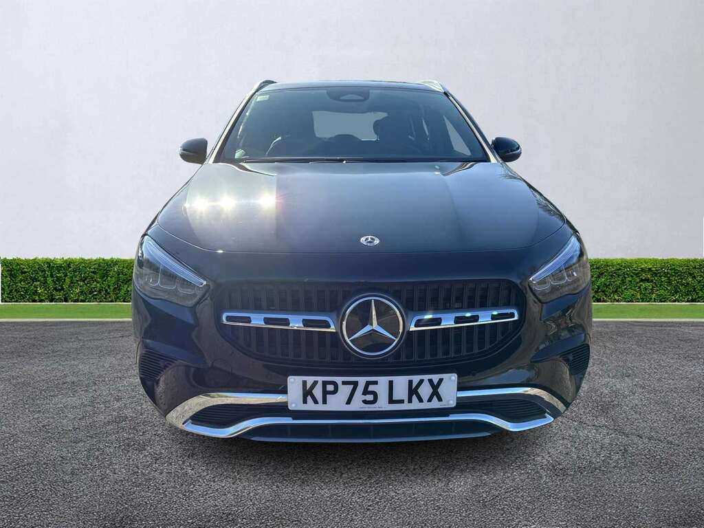 Mercedes-Benz GLA Class Gla 200D Sport Executive KP75LKX Black #5