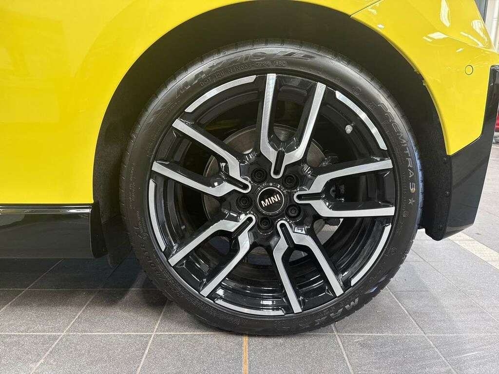 Mini Hatch 135Kw E Sport Level 1 41Kwh DF75KAJ Yellow #6