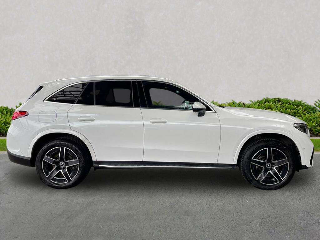 Mercedes-Benz GLC Class Glc 300E 4Matic Amg Line 9G-tronic KP75UOH White #3