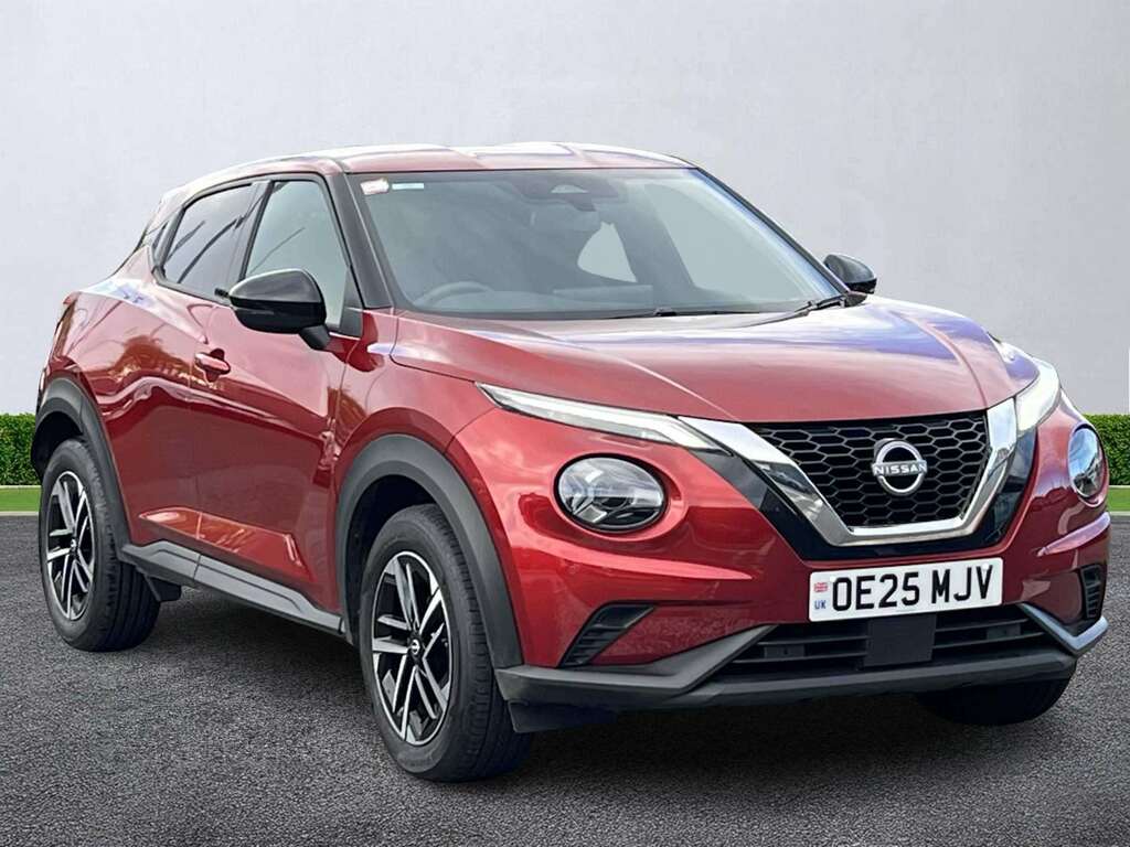 Nissan Juke 1.0 Dig-t N-connecta Red
