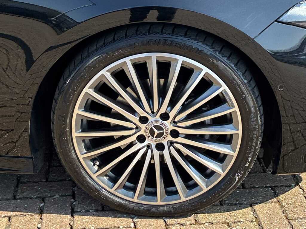 Mercedes-Benz A Class A200 Amg Line Premium Plus KM24CYG Black #6