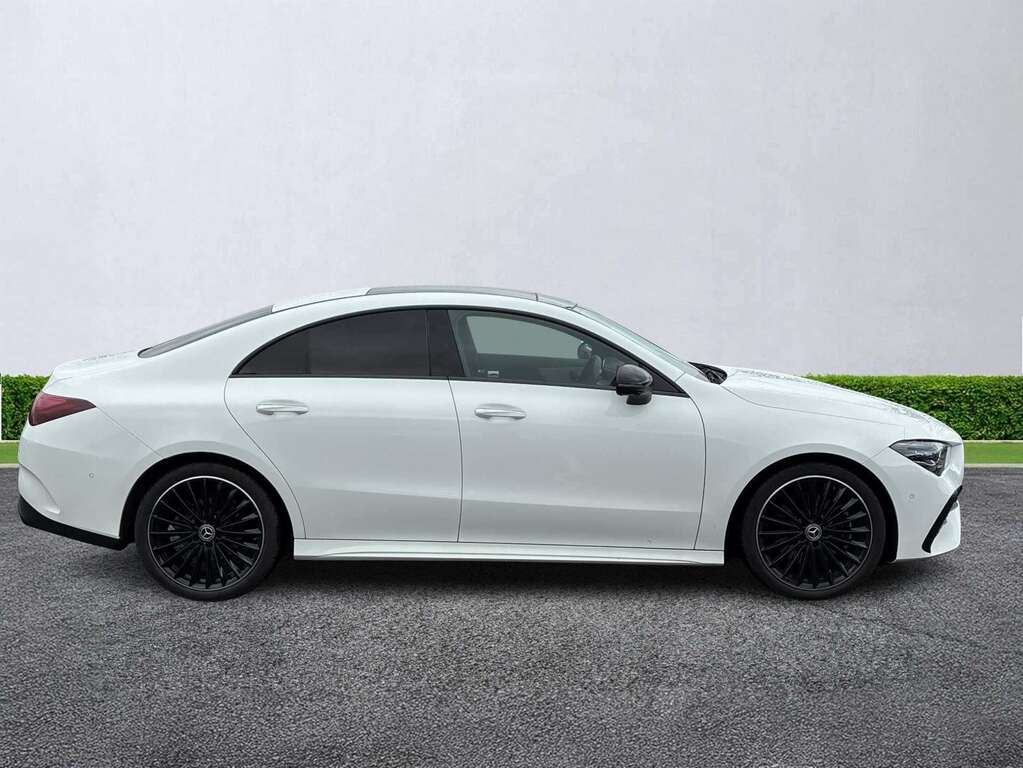 Mercedes-Benz CLA Class Cla 220D Amg Line Premium Plus Tip White #3
