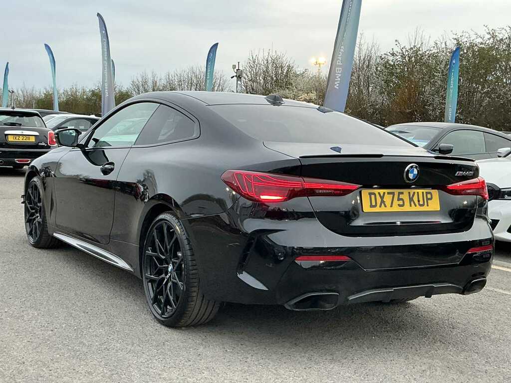BMW 4 Series M440i Xdrive Mht Step Black #2