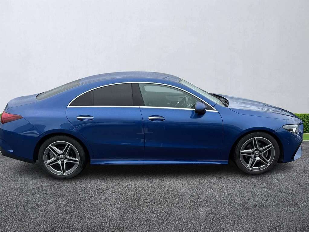 Mercedes-Benz CLA Class Cla 180 Amg Line Executive Tip Blue #3
