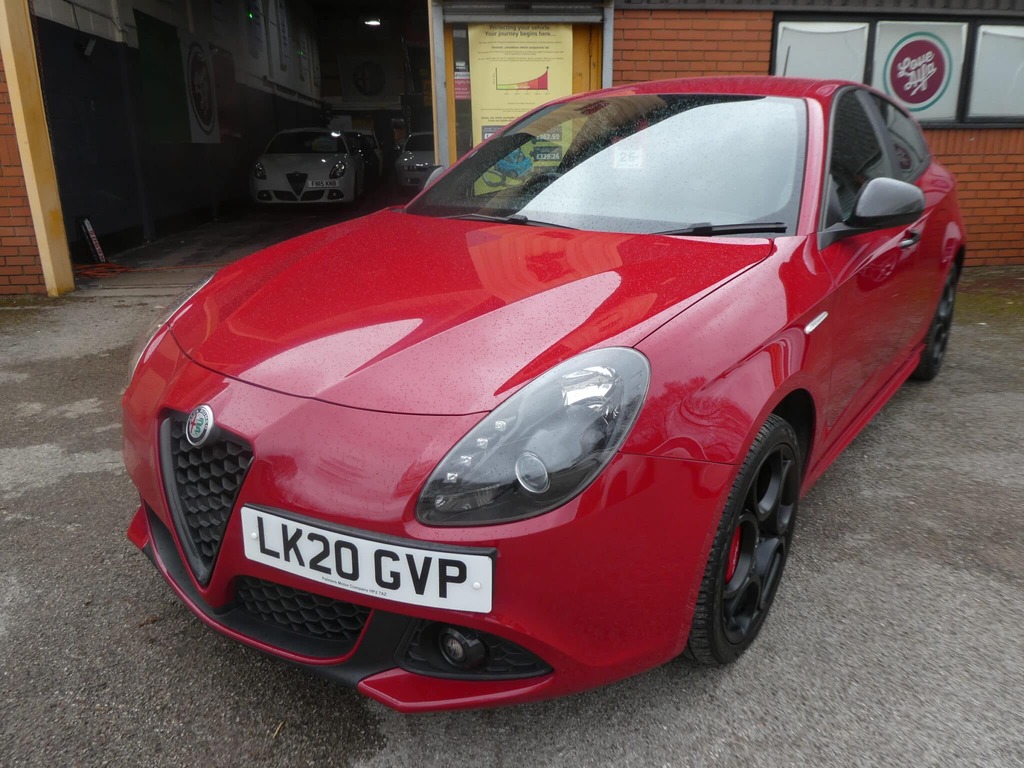 Alfa Romeo Giulietta 1.6 Jtdm-2 120 Speciale Start Stop Hatchback 