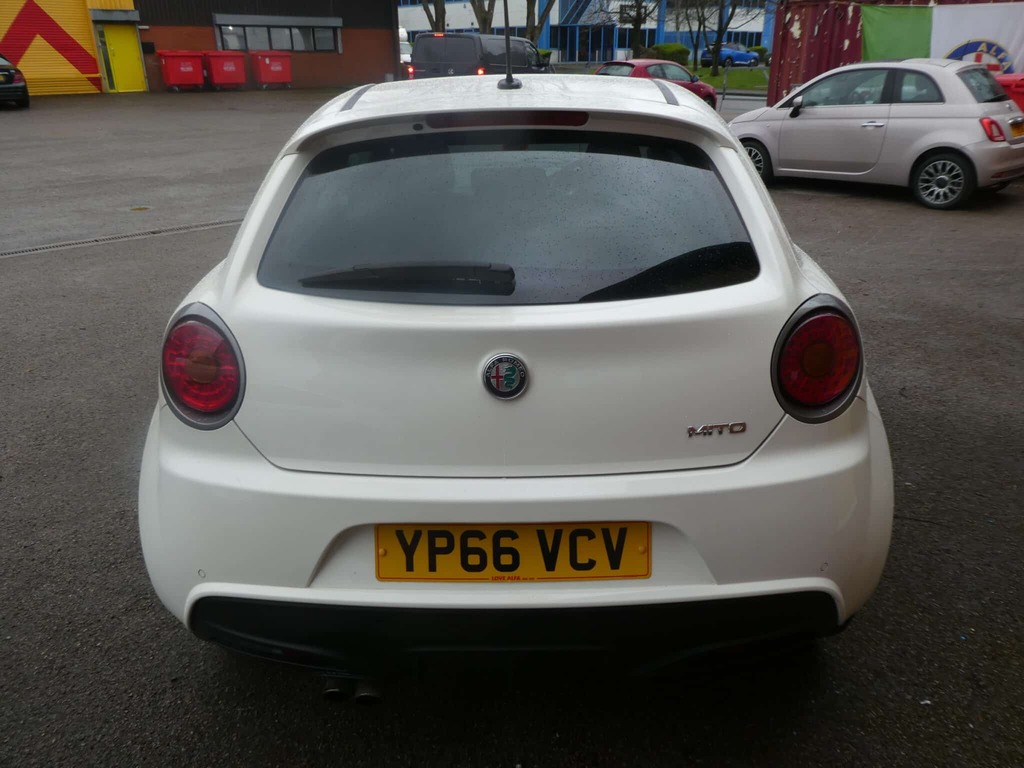 Alfa Romeo MiTo 1.4 Tb Multiair 170 Veloce Start Stop  #6