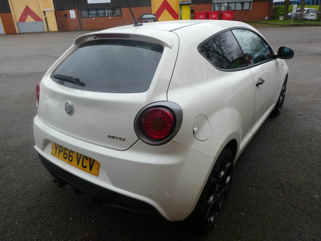 Alfa Romeo MiTo 1.4 Tb Multiair 170 Veloce Start Stop  #5
