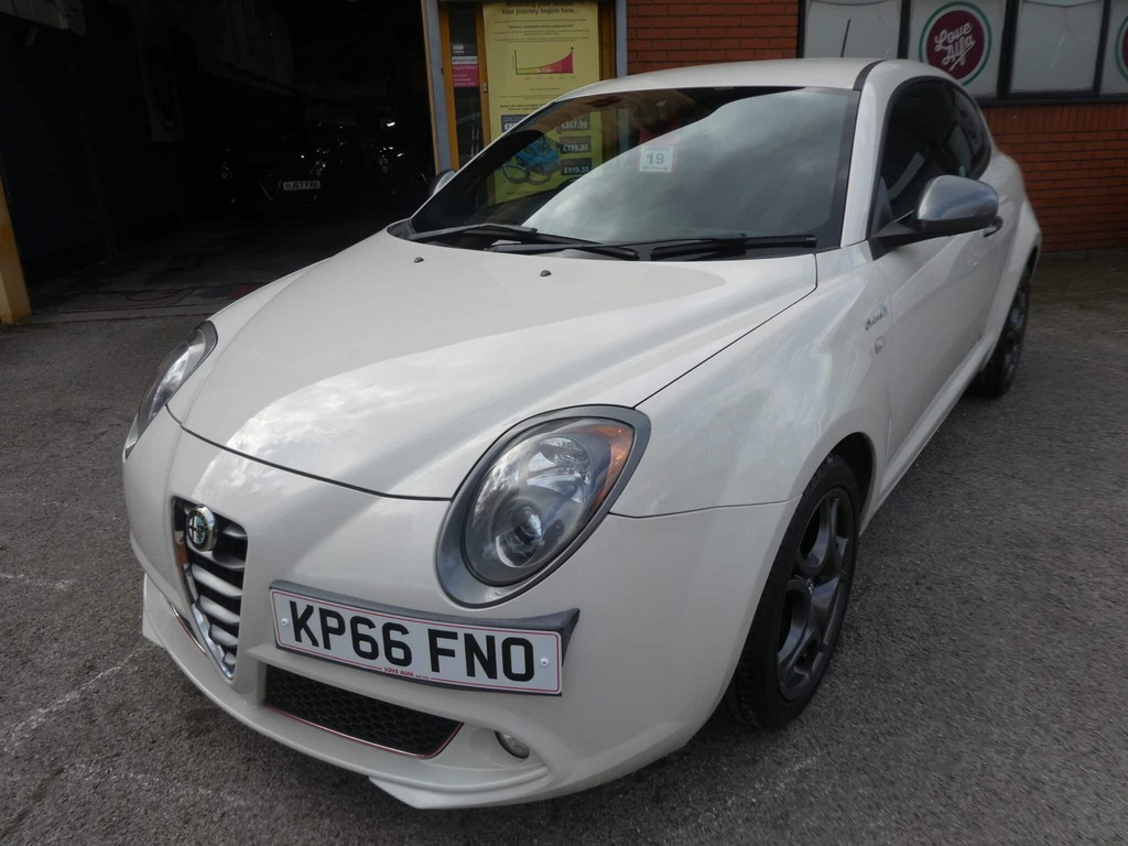 Alfa Romeo MiTo 0.9 Tb Twinair 105 Qv Line Start Stop Hatchb