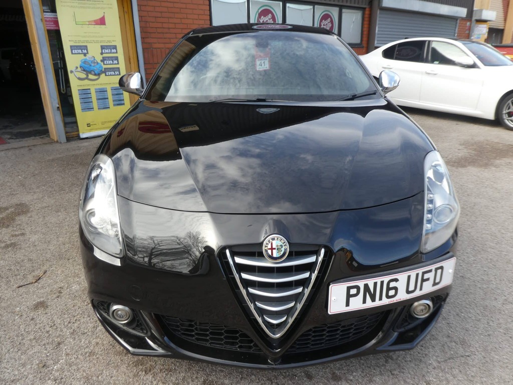 Alfa Romeo Giulietta 2.0 Jtdm-2 150 Collezione Se Special Edition St Black #2