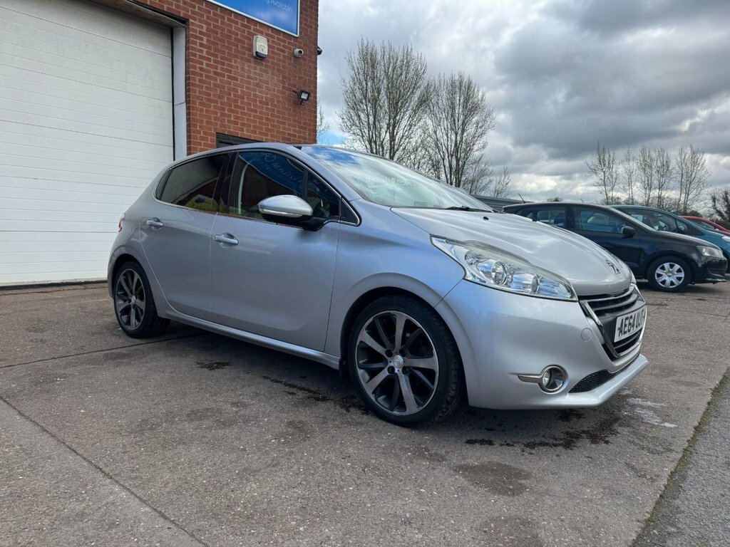 Peugeot 208 1.6L Feline Silver #6