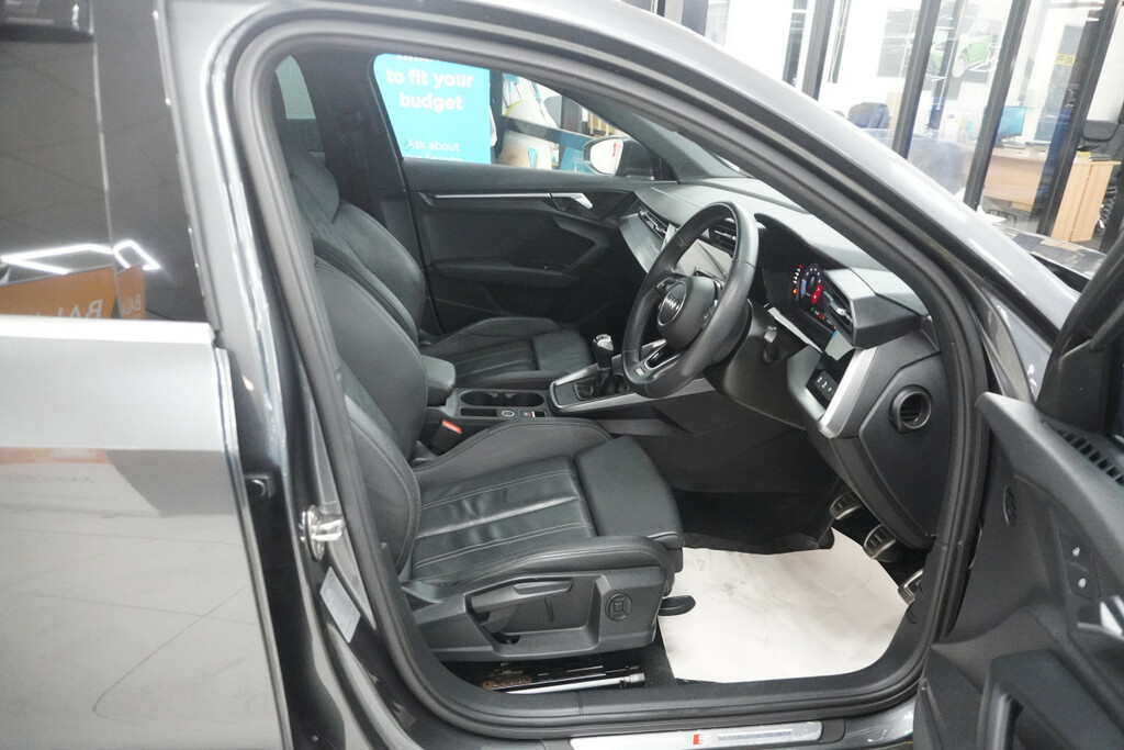 Audi A3 1.0 Tfsi S Line AVZ9783 Grey #4