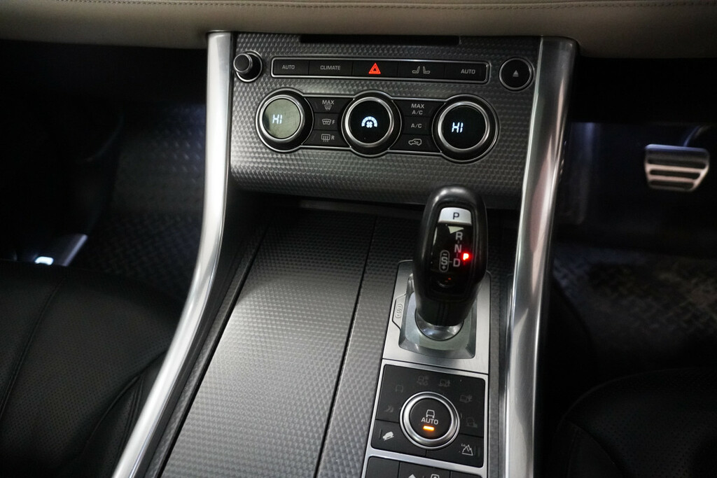 Land Rover Range Rover Sport 3.0 Sdv6 306 Dynamic JRZ1297 White #5
