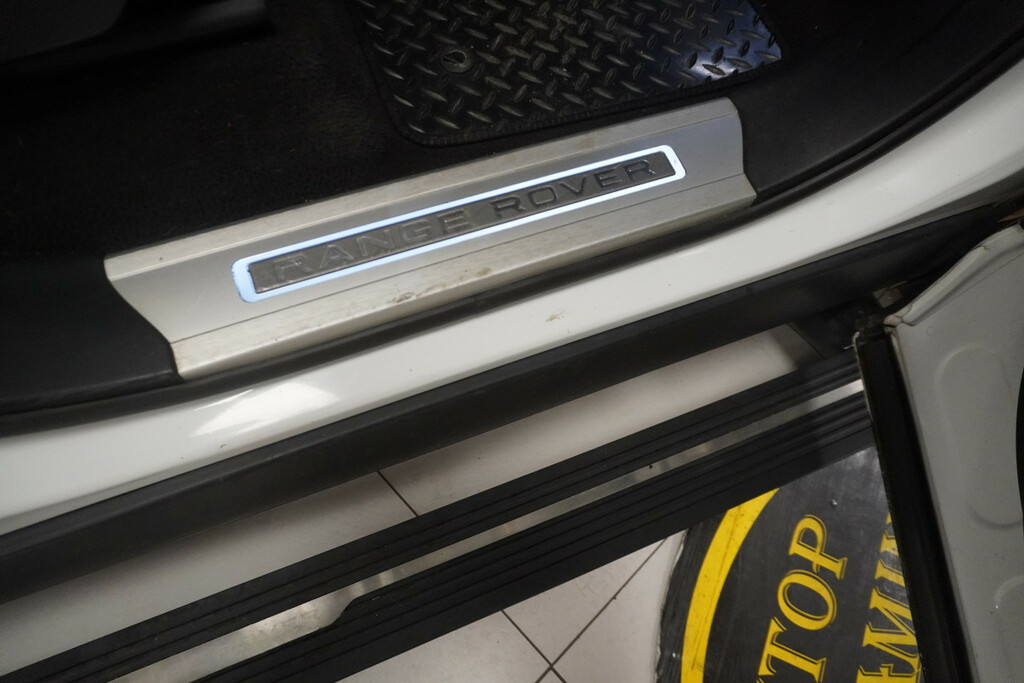 Land Rover Range Rover Sport 3.0 Sdv6 306 Dynamic JRZ1297 White #6