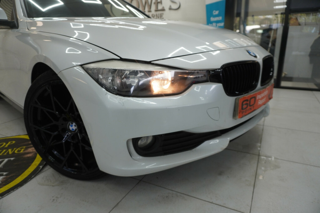 BMW 3 Series Efficent Dynamics FJ63FRZ White #6