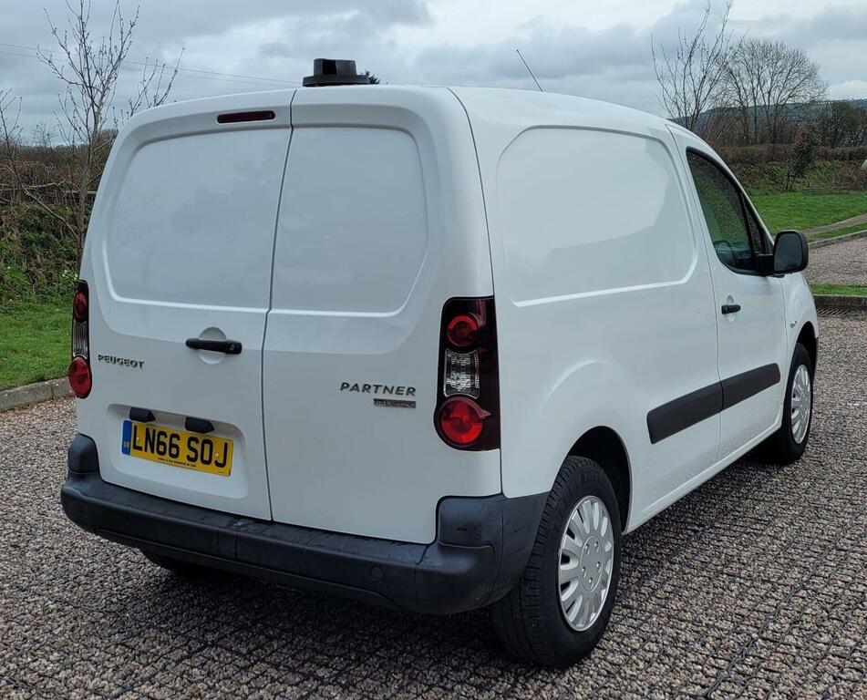 Peugeot E-Partner Se L1 White #8