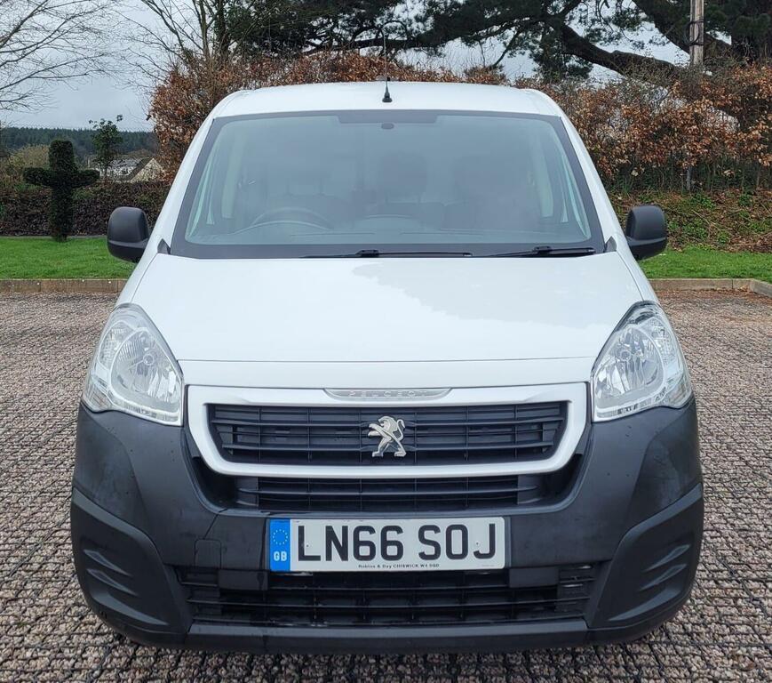 Peugeot E-Partner Se L1 White #2